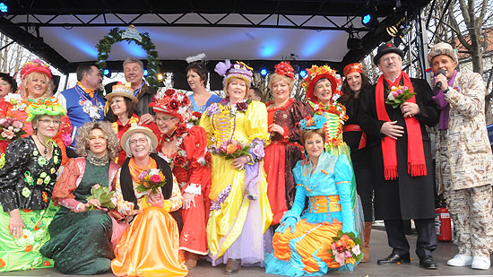 Tanz der Marktfrauen Viktualienmarkt 2014 (©Fotos:Ingrid Grossmann)